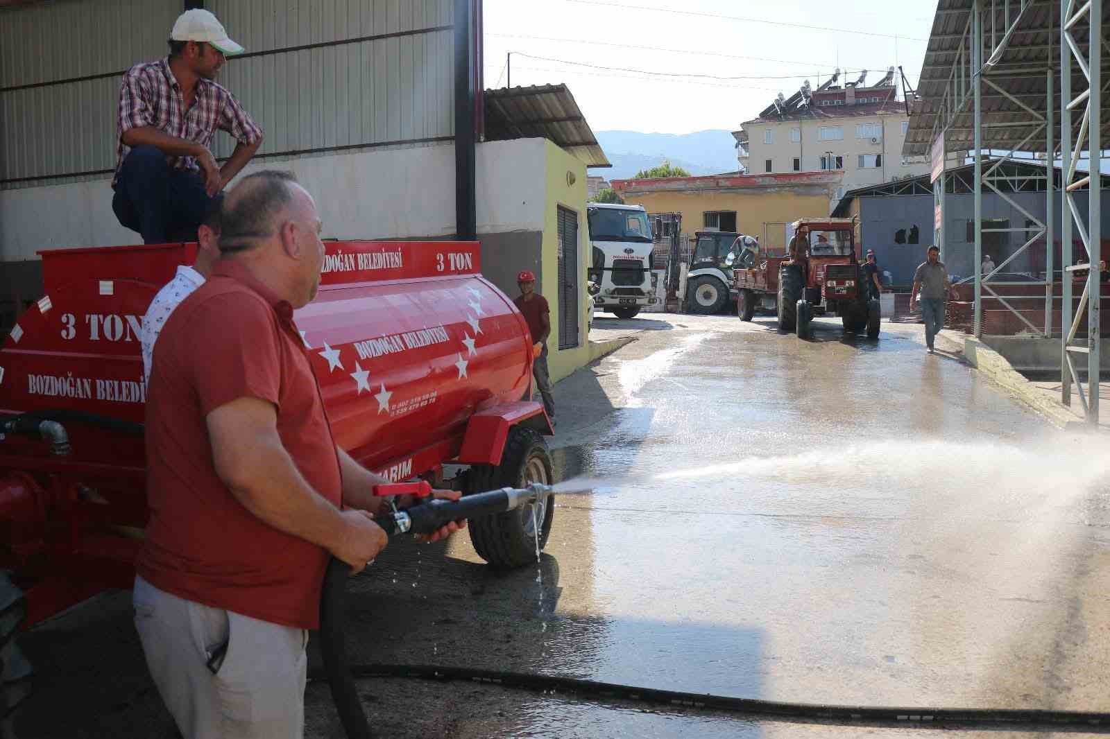 Bozdoğan Belediyesi donanımlı 3 su tankeri aldı