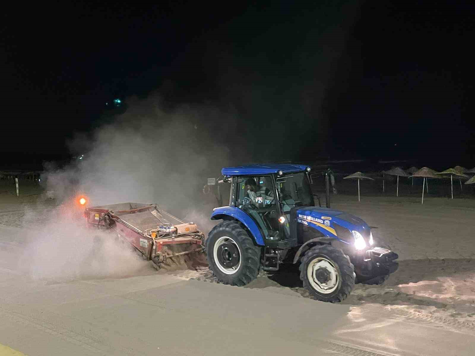 Kandıra sahillerinde 992 ton çöp toplandı