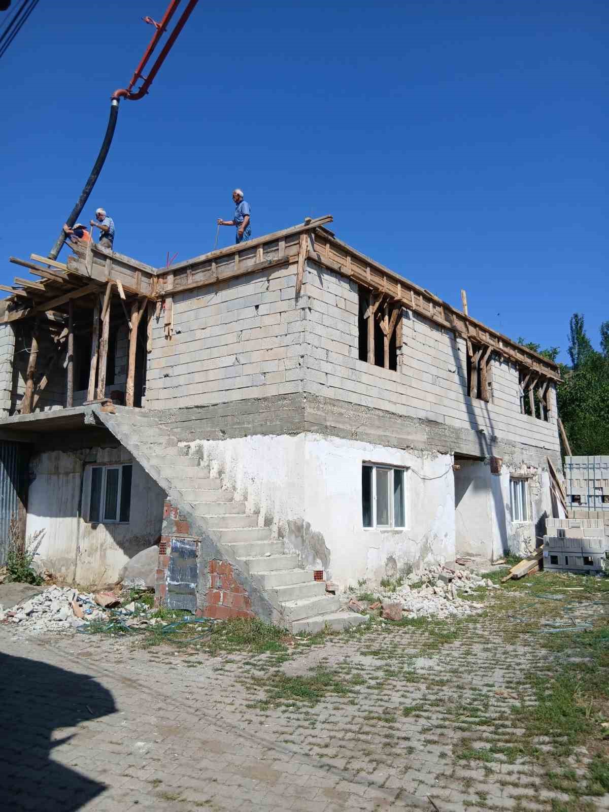 Kaymakam &Ccedil;elik&rsquo;ten Bah&ccedil;ecik Mahallesi&rsquo;ne ziyaret
