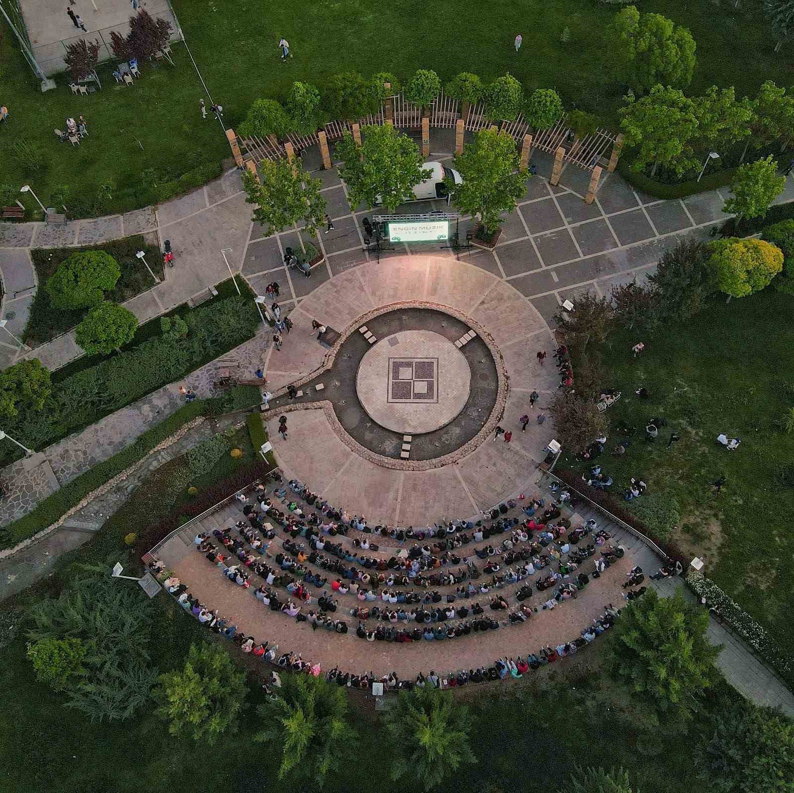 FÜ Rektörü Göktaş’tan tercih çağrısı: "Fırat Üniversitesi’nde güçlü bir gelecek sizi bekliyor"