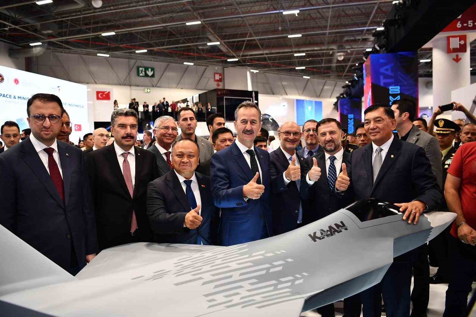 Endonezya, 48 adet Milli Muharip U&ccedil;ak Kaan&rsquo;ı satın almak i&ccedil;in s&ouml;zleşme imzaladı
