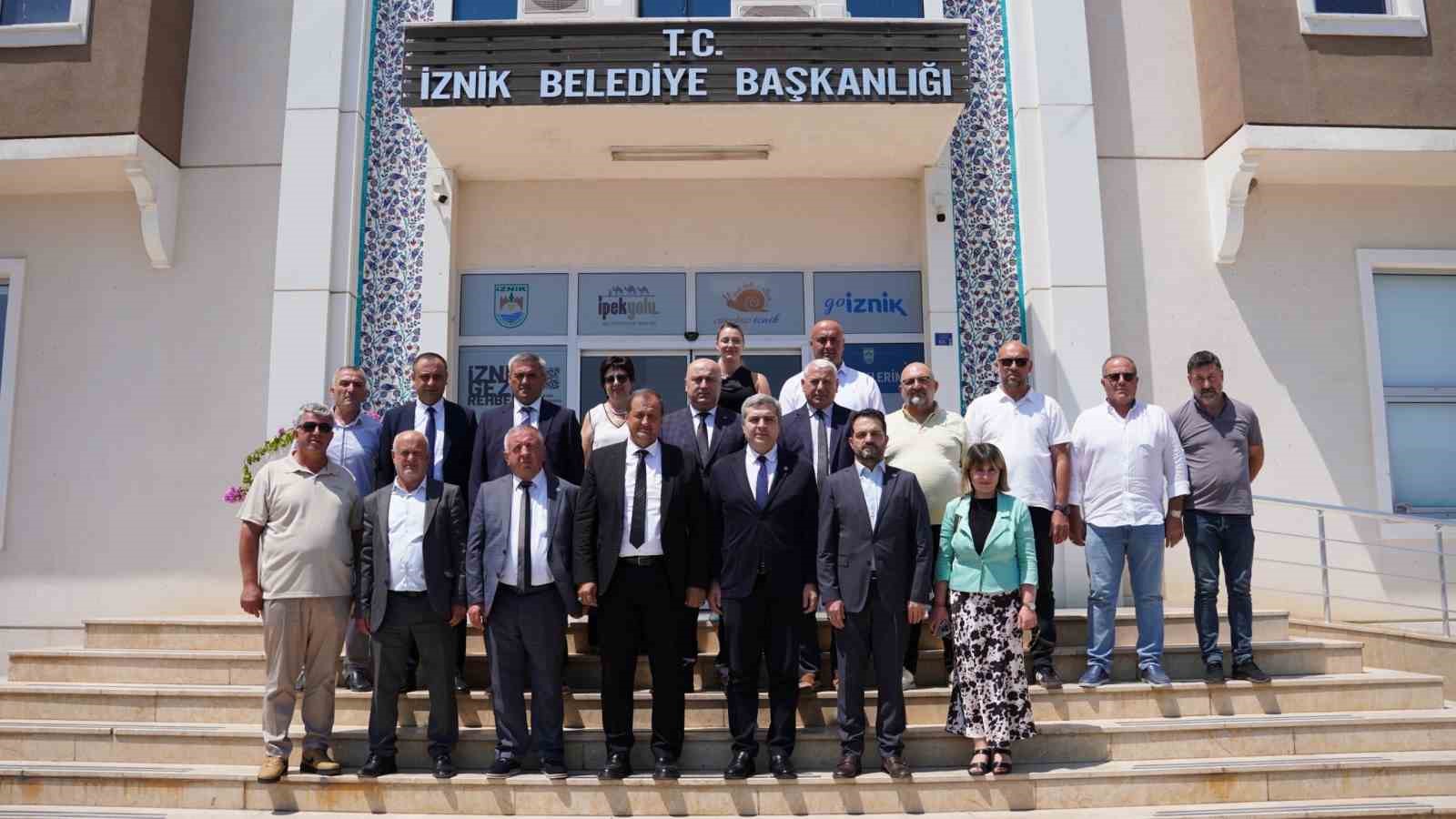 B&uuml;y&uuml;kel&ccedil;i ve Milletvekilleri&rsquo;nden İznik&rsquo;e Ziyaret
