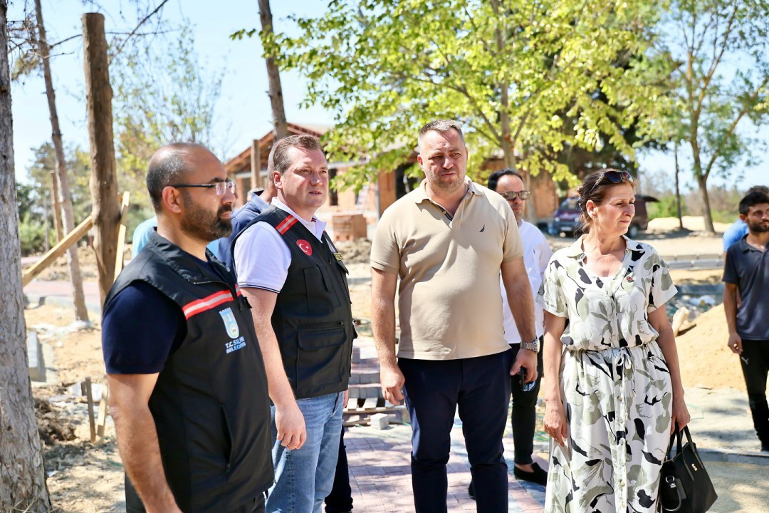 Başkan Balcıoğlu, Çeltik’teki sosyal tesis projesini yerinde inceledi