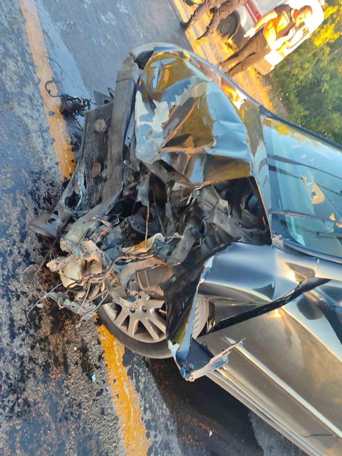 Kastamonu’da iki otomobil kafa kafaya çarpıştı: 4 yaralı