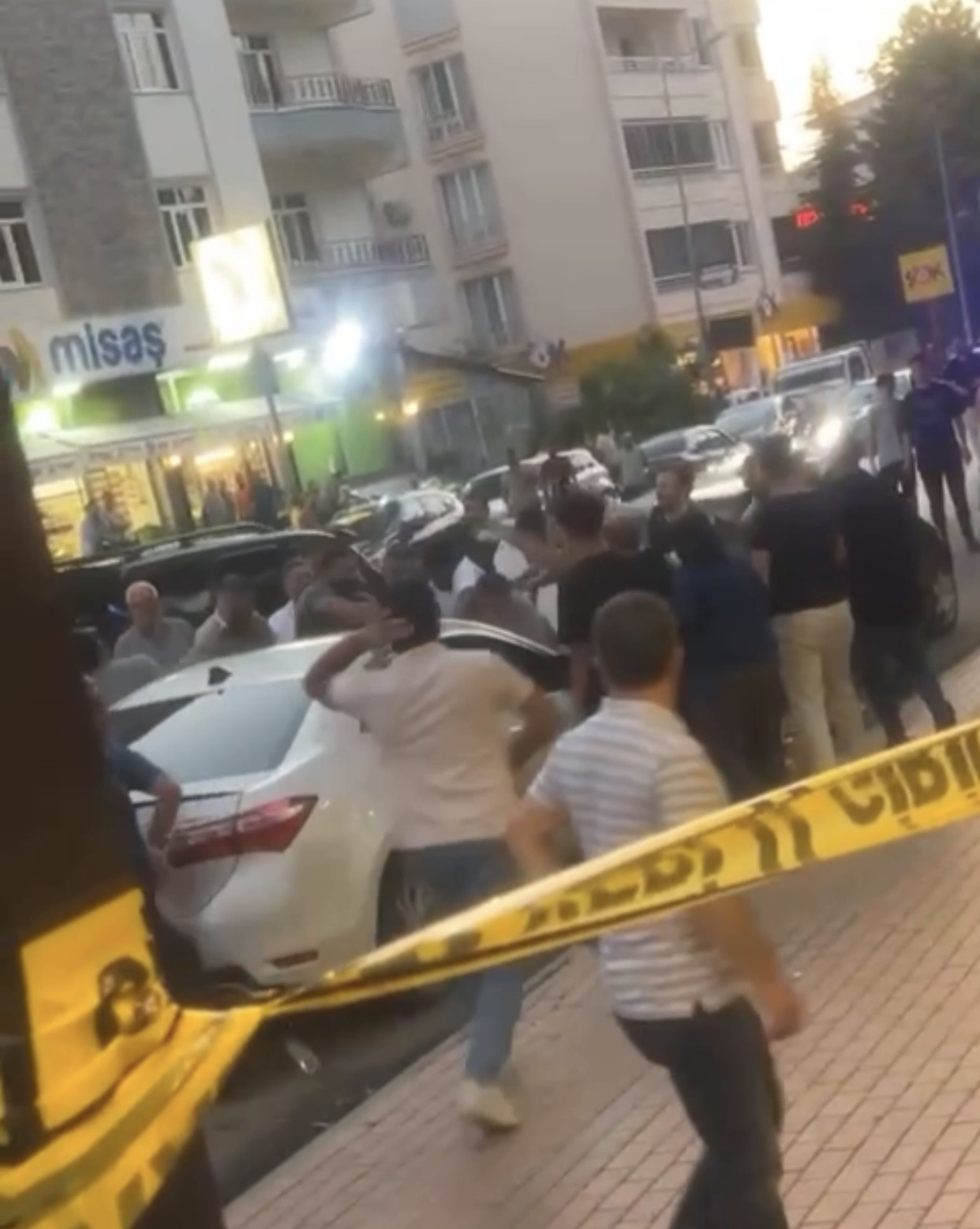 Elazığ’da iki grup arasında silahlı kavga: 4 yaralı