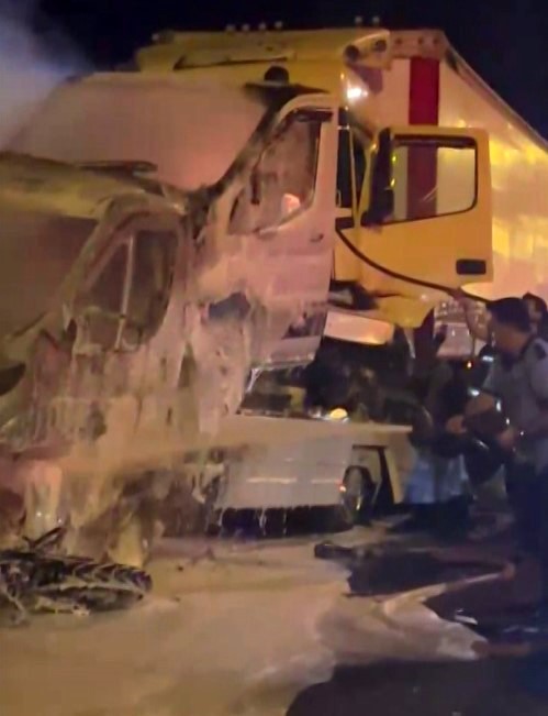 TAG Otoyolu Nurdağı kesiminde zincirleme kaza: 1 ölü, 1 ağır yaralı 