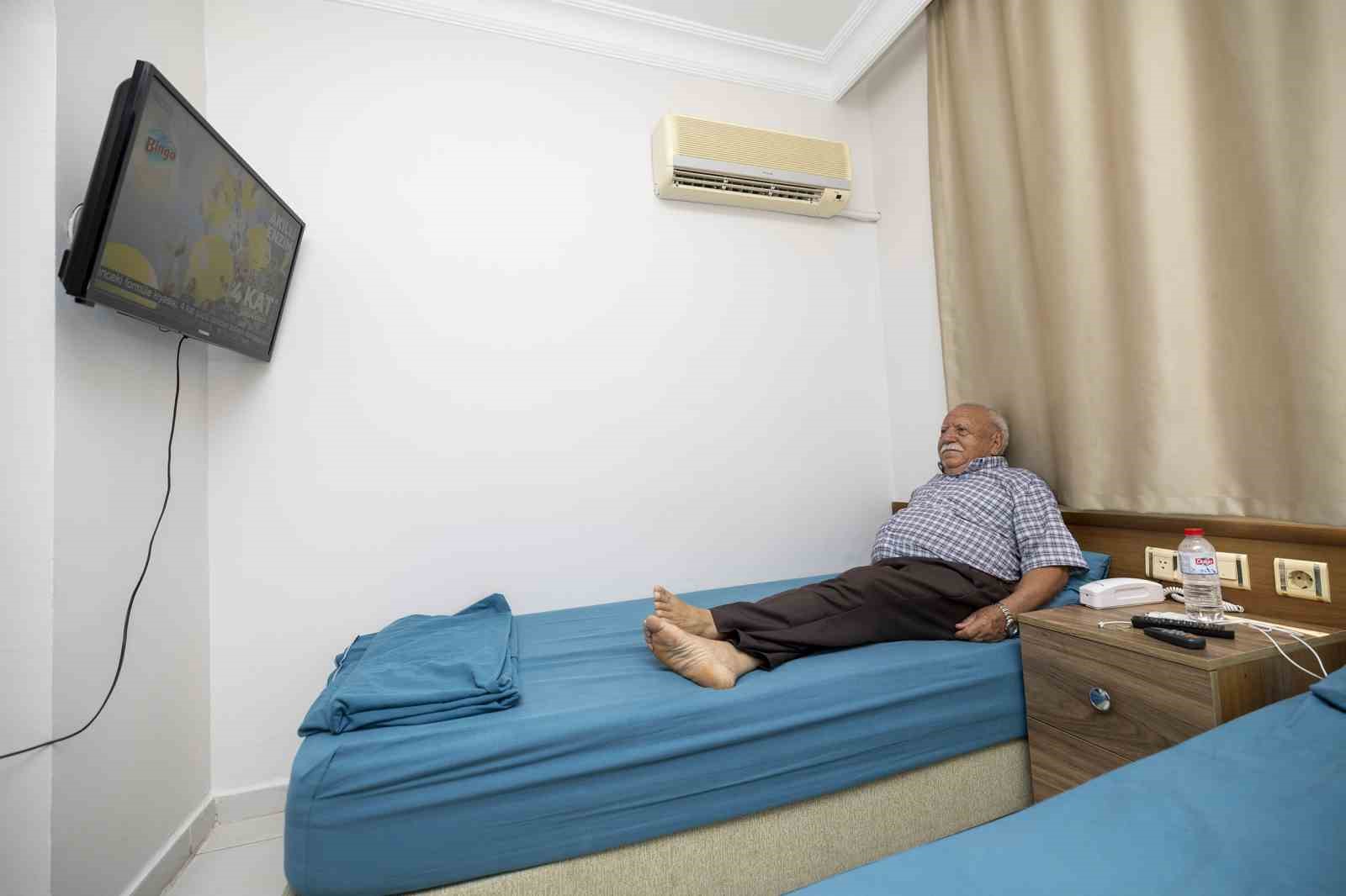 Mersin’deki refakatçi evi, hasta ve yakınlarına umut olmaya devam ediyor