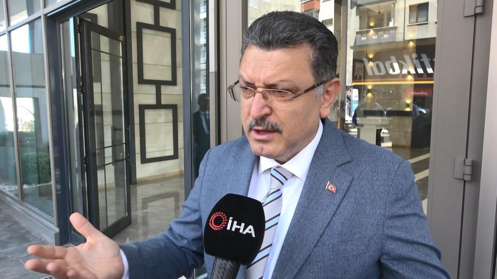 Başkan Gen&ccedil; : "Şehir trafiğini rahatlatmak i&ccedil;in &ccedil;alışıyoruz"
