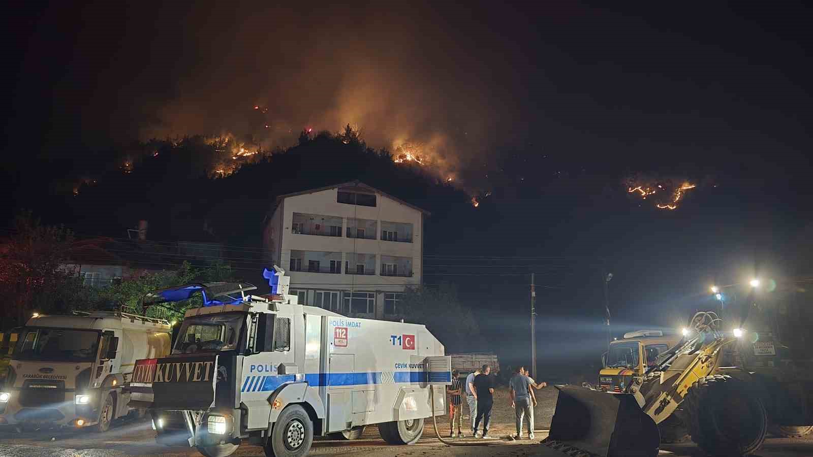 Karabük’te yangında boşaltılan köy sayısı 19 oldu