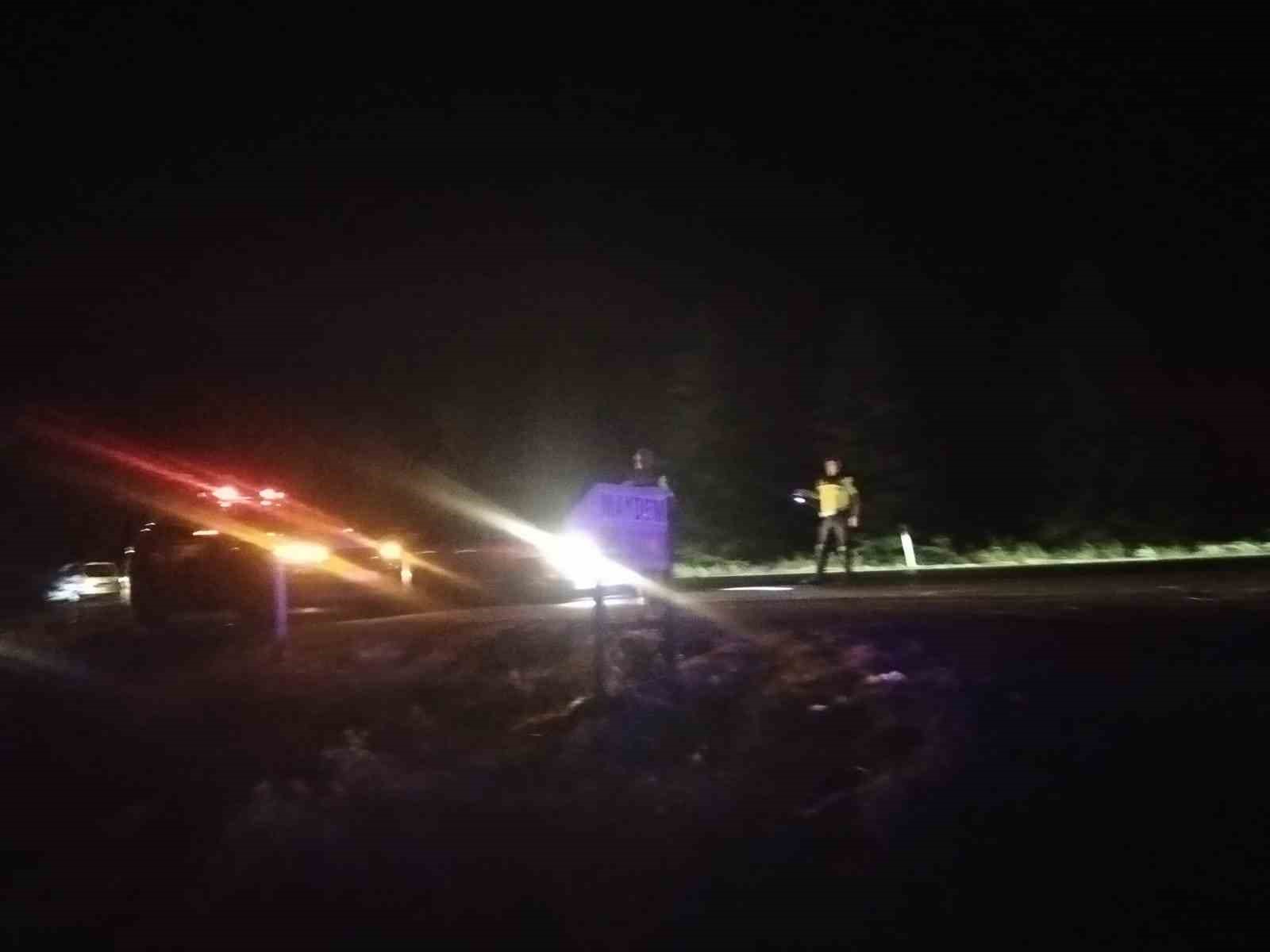 Elektrik tellerine çarpan kuş yangına sebep oldu