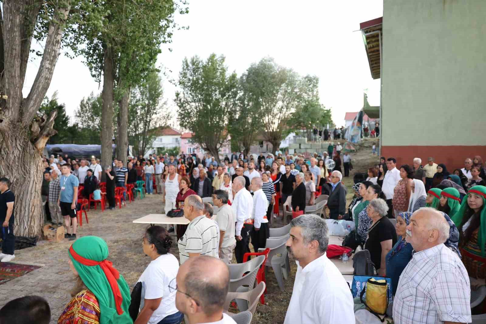 Selçik Köyü’nde Sarı Dede Sultan’a vefa