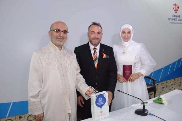 İl M&uuml;ft&uuml;s&uuml; İmamoğlu, m&uuml;ft&uuml;l&uuml;k personelinin nikahını kıydı
