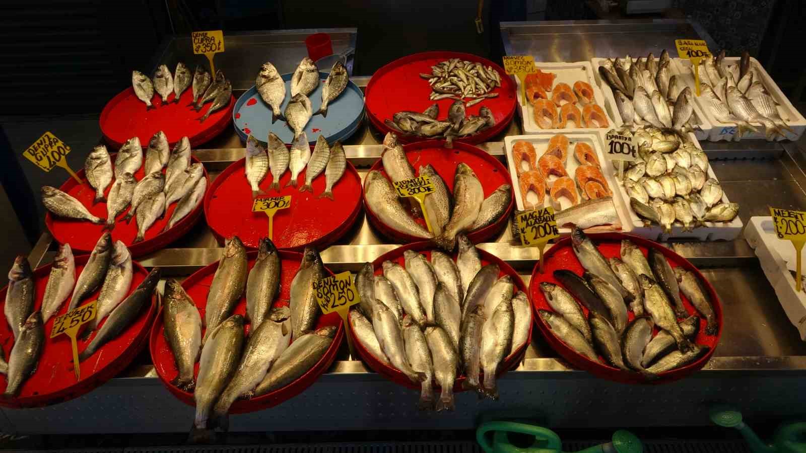 Arap turistlerden balığa yoğun ilgi