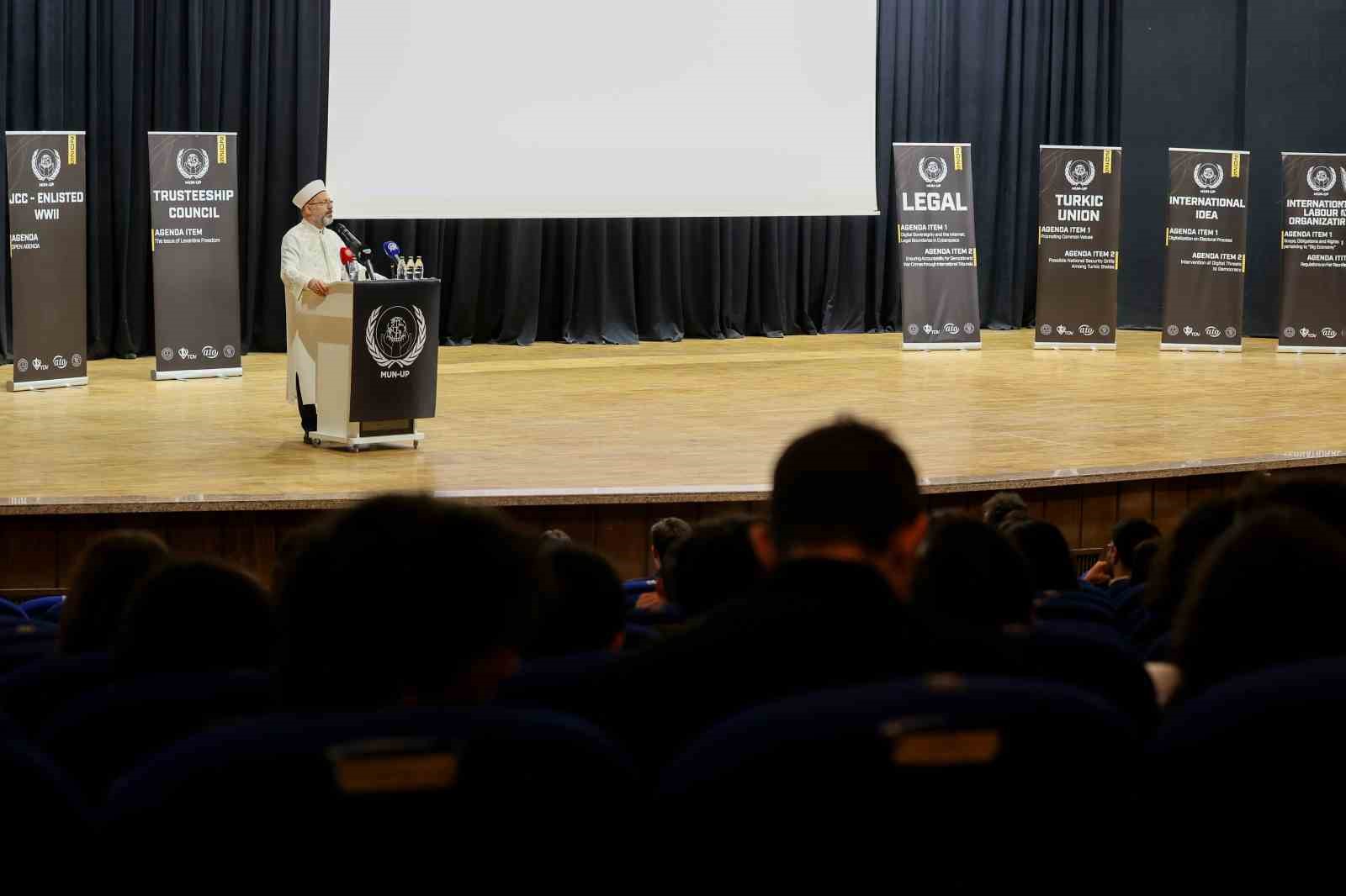 Diyanet İşleri Başkanı Erbaş: "İslam’ın adalet sistemine uygun olarak oluşturulacak bir BM dünyayı kurtarır"