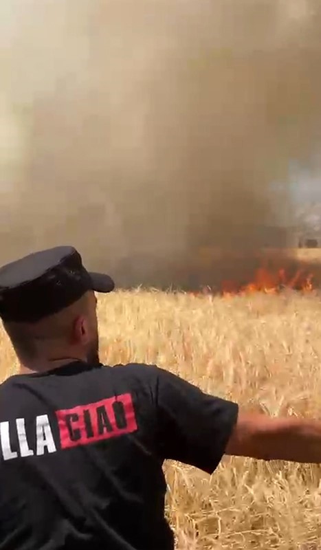 Gümüşhane’nin Kelkit ilçesinde anız yangını
