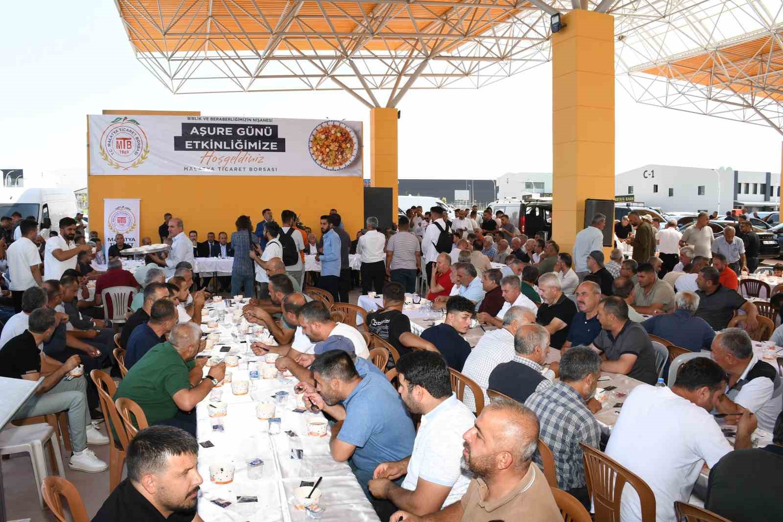 Malatya Ticaret Borsası&rsquo;ndan aşure etkinliği
