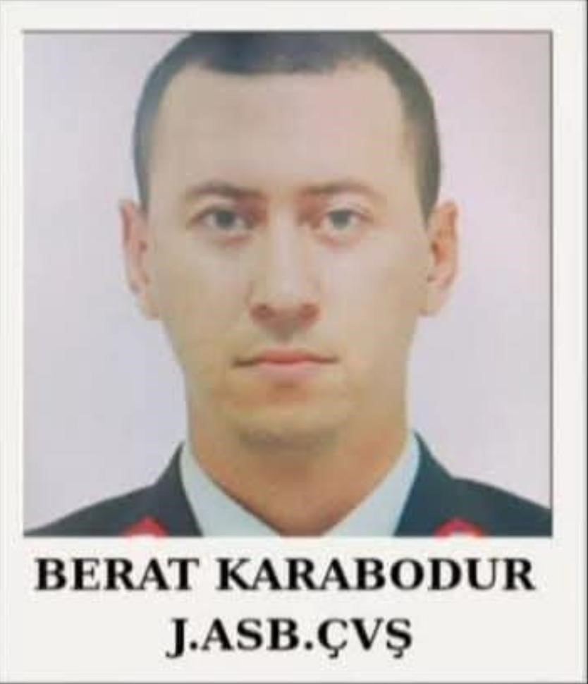 Trafik kazasında ağır yaralanan astsubay hayatını kaybetti
