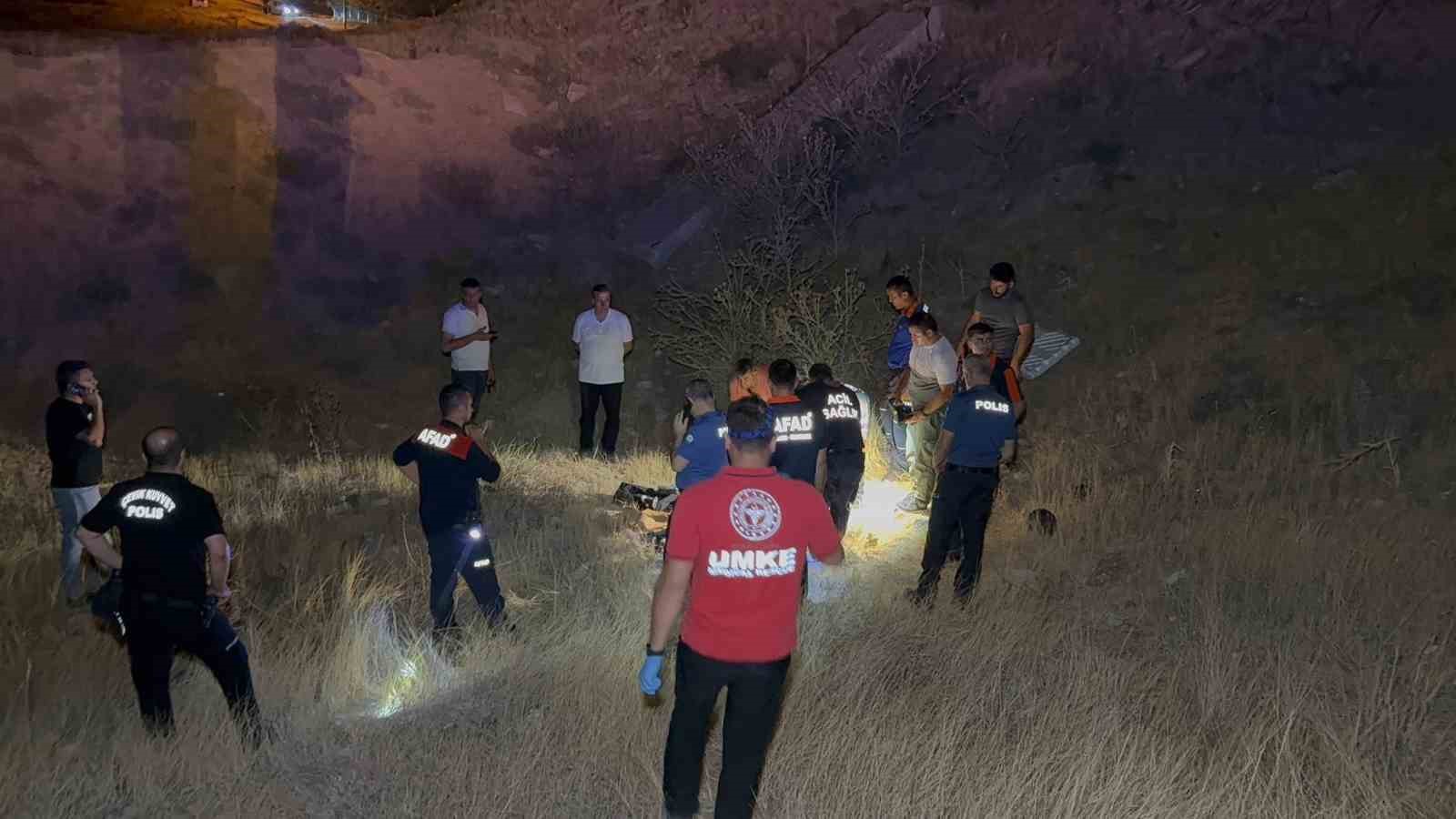 Kayıp Alzheimer hastası dağlık alanda &ouml;l&uuml; bulundu
