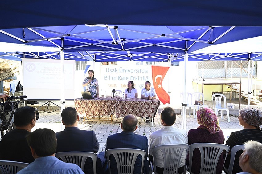 Uşak’ta üniversite-köy buluşmaları devam ediyor: Bilim Kafe Güre’de