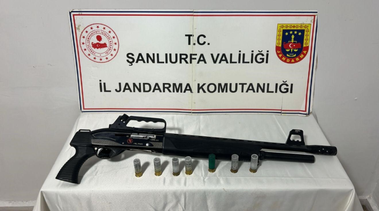 Şanlıurfa&rsquo;da silah ka&ccedil;ak&ccedil;ılığı operasyonu: 4 g&ouml;zaltı
