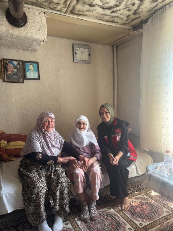 Bilecik’te yangından etkilenen köylere psikososyal destek ziyareti