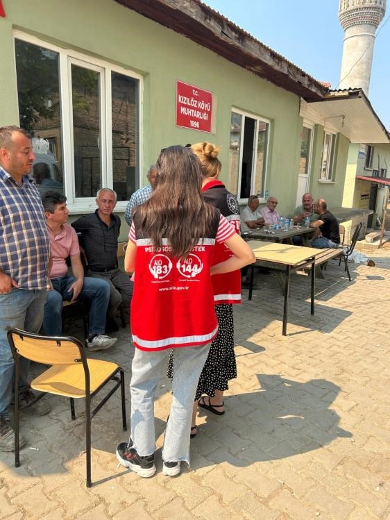 Bilecik&rsquo;te yangından etkilenen k&ouml;ylere psikososyal destek ziyareti
