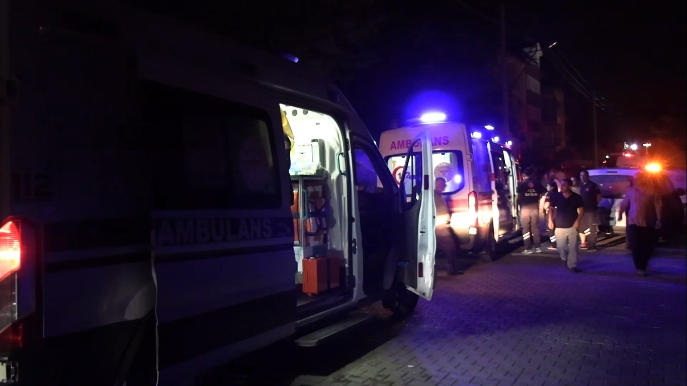 Tavşanlı&rsquo;da fırında yangın, 3 kişi dumandan etkilendi
