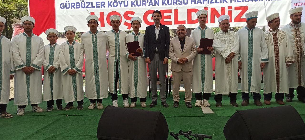 Gürbüzler Kur’an Kursundan icazet programı
