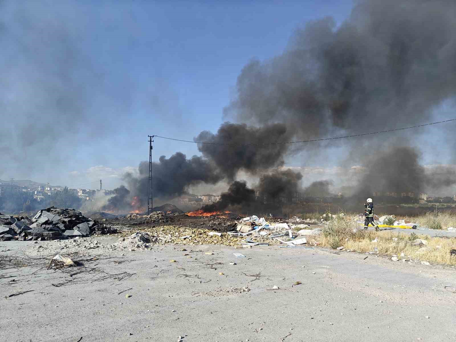 "Ot ve çöp yangınlarından belediyeler sorumlu"