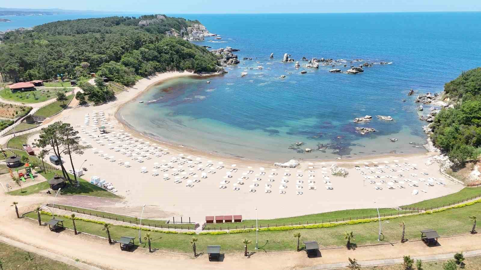 Miço Kadınlar Plajı’nda yok yok