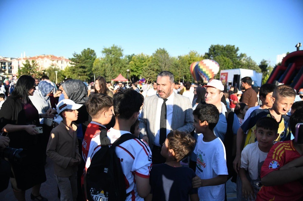 Pursaklar&rsquo;da 4&rsquo;&uuml;nc&uuml; &Ccedil;ocuk Şenliği devam ediyor
