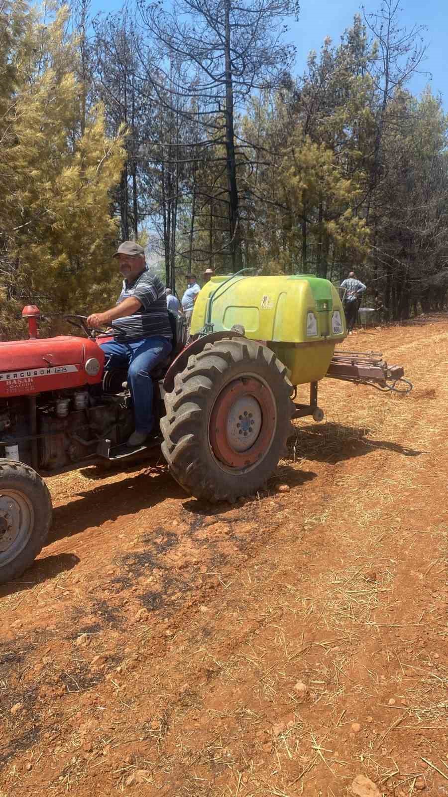 Denizli&rsquo;de saman basma makinasından başlayan yangın kısa s&uuml;rede kontrol altına alındı
