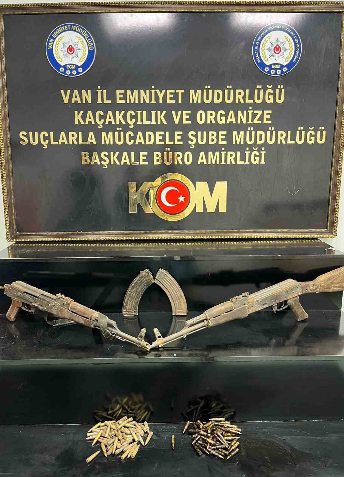 Van’da gümrük kaçakçılığı operasyonu