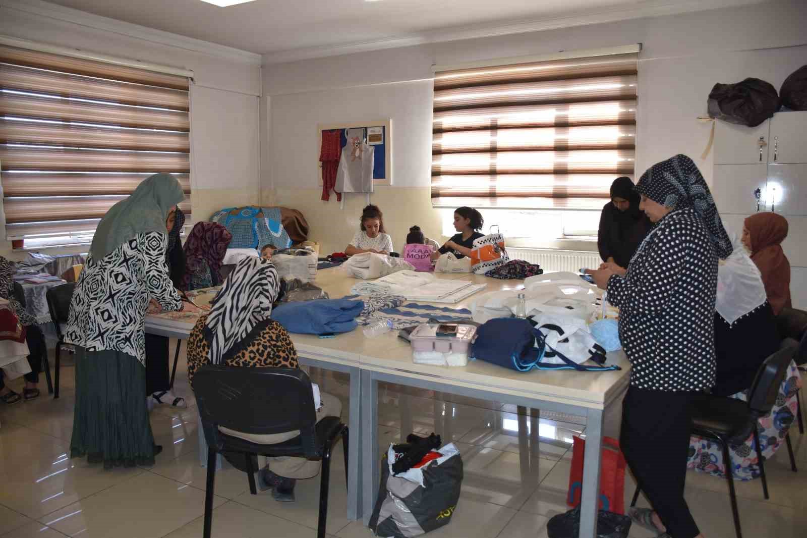 Şahinbey’de kadınlar hem üretiyor hem kazanıyor