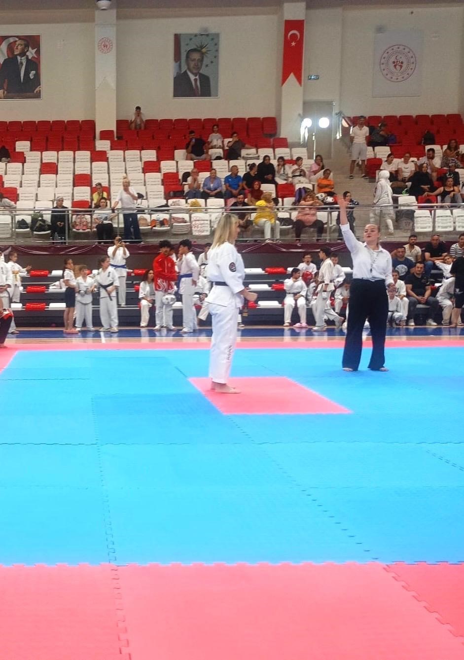 Eskişehirli sporcular 7 madalya kazandı