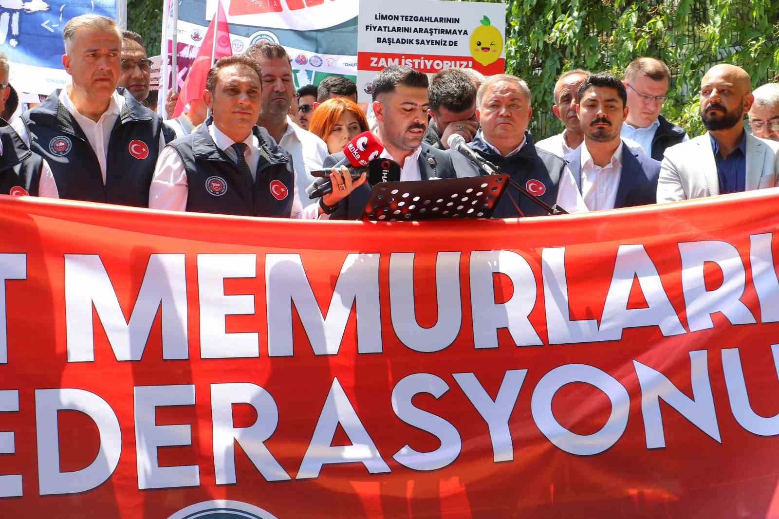 Devlet Memurları Konfederasyonu Başkanı Kaya: "Kamu çalışanlarının temel talepleri duymazdan geliniyor"