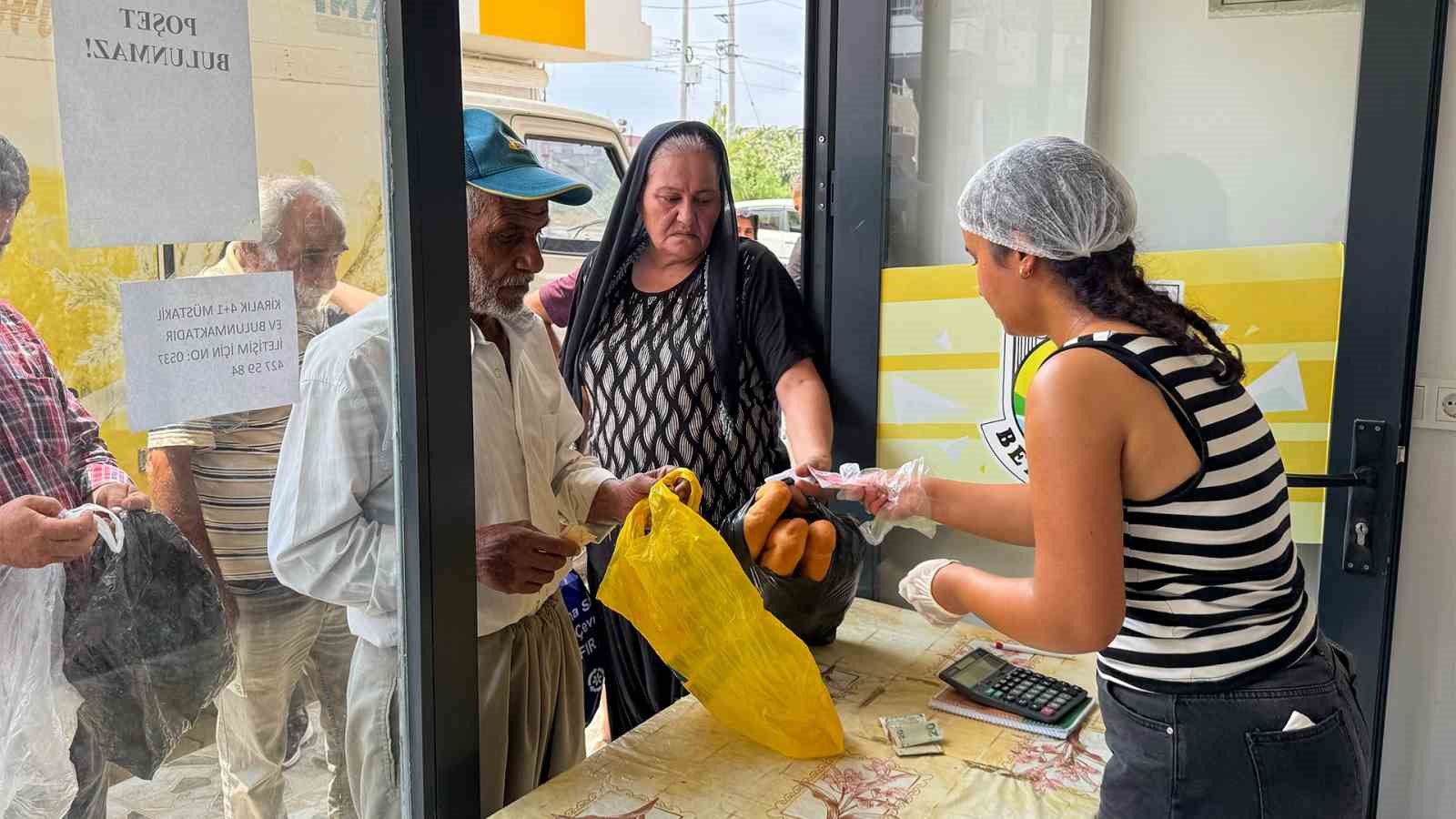 Tarsus Belediyesinden ’halk ekmek’ büfeleriyle hem gıda desteği hem kadın istihdamı