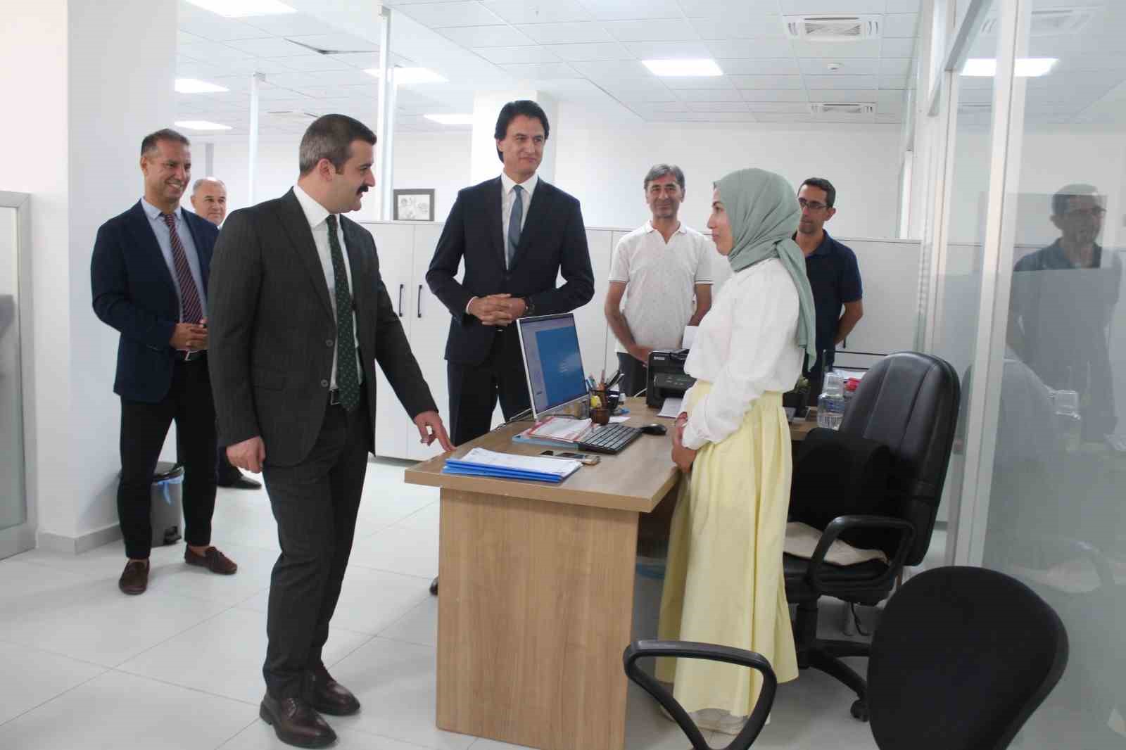 Köyceğiz Kaymakamı Kumcu’ya, eğitim çalışmaları brifingi verildi