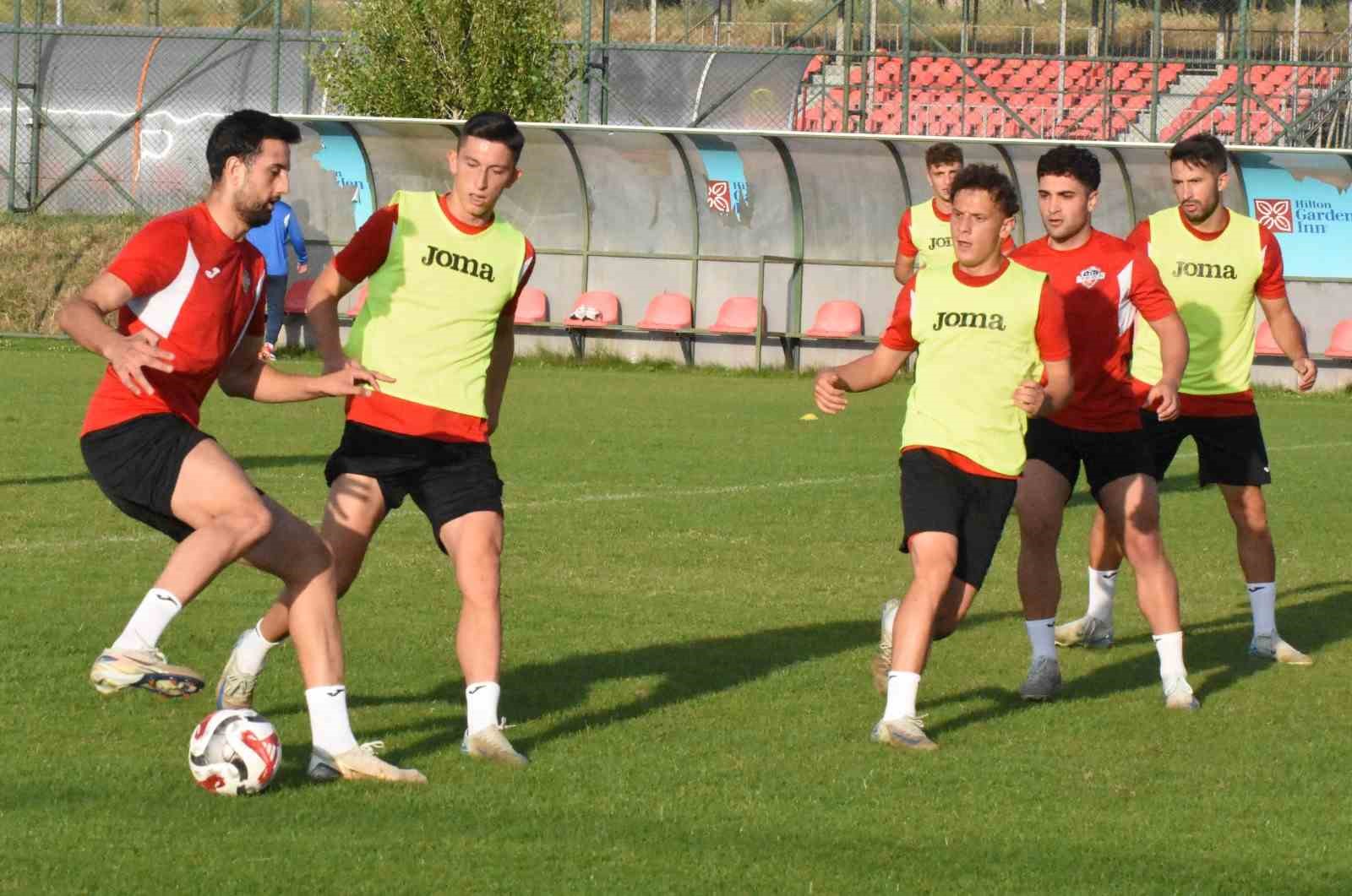 1461 Trabzon FK Erzurum’da kampa başladı