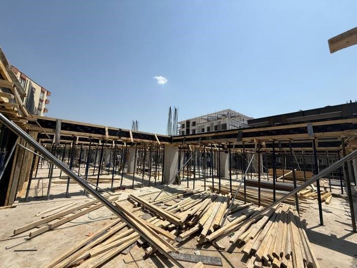 Şırnak&rsquo;ta otopark ve sosyal yaşam alanı bir arada y&uuml;kseliyor
