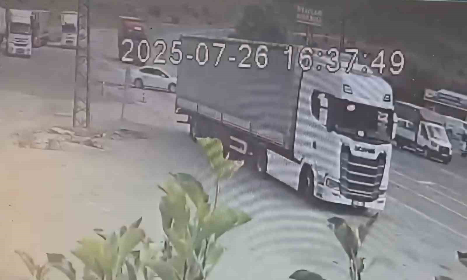 Kadın başkomiserin hayatını kaybettiği kazanın görüntüsü ortaya çıktı