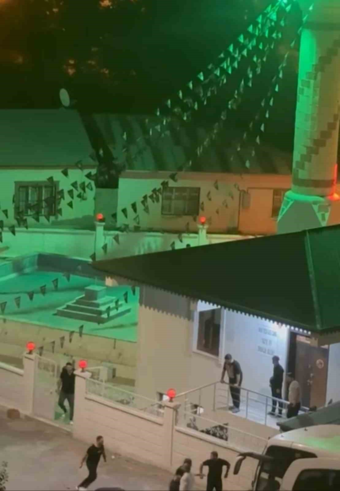 Iğdır’da Sürmeli Camisi’ne bıçaklı saldırı girişimi