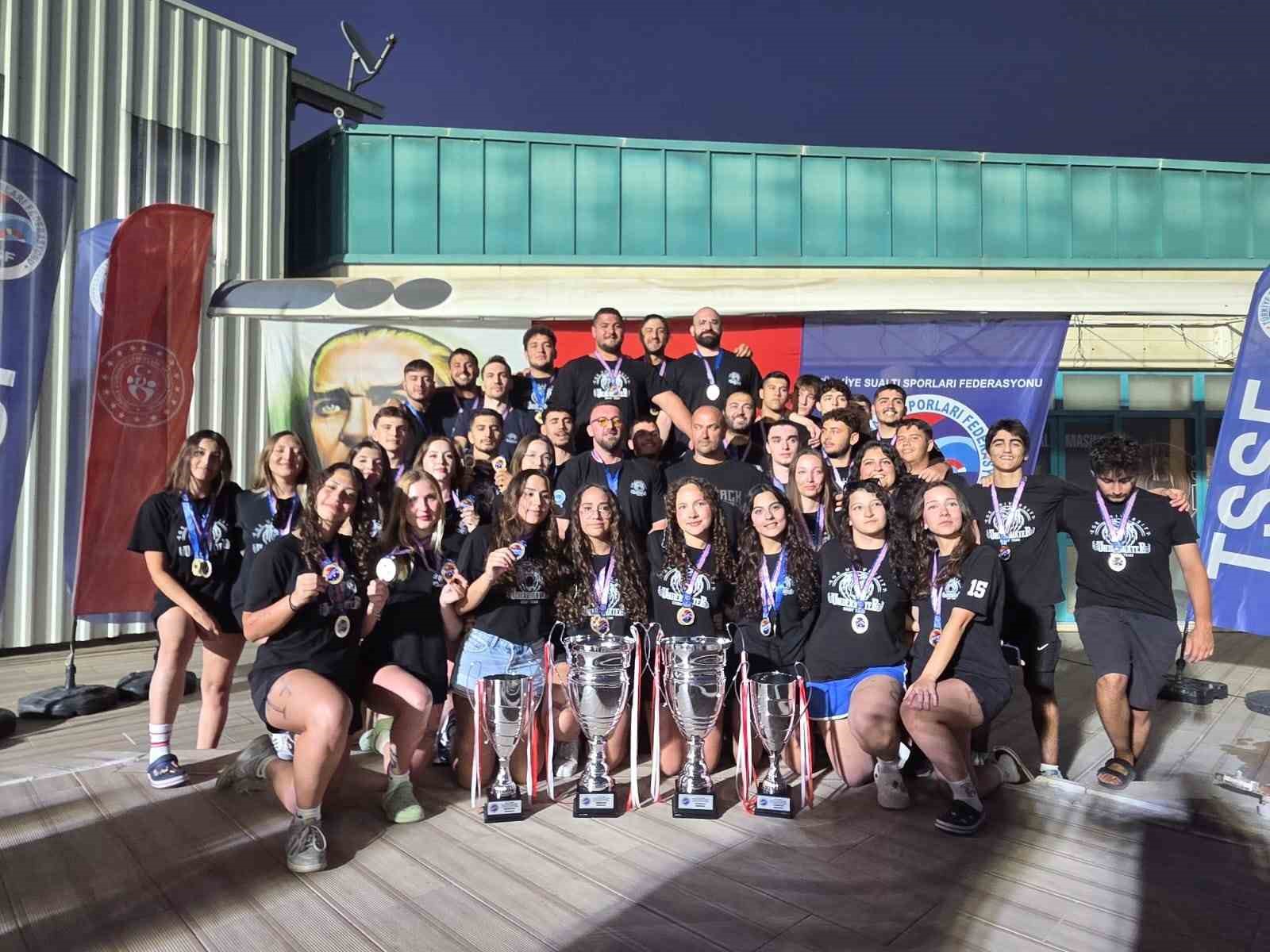 Ege Üniversitesi, Sualtı Ragbisi Türkiye Şampiyonası’nda dörtte dört yaptı