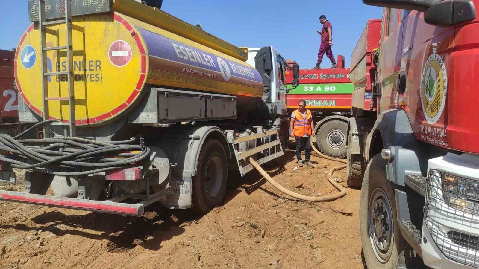 Esenler Belediyesi&rsquo;nden Bursa&rsquo;daki yangına anında m&uuml;dahale
