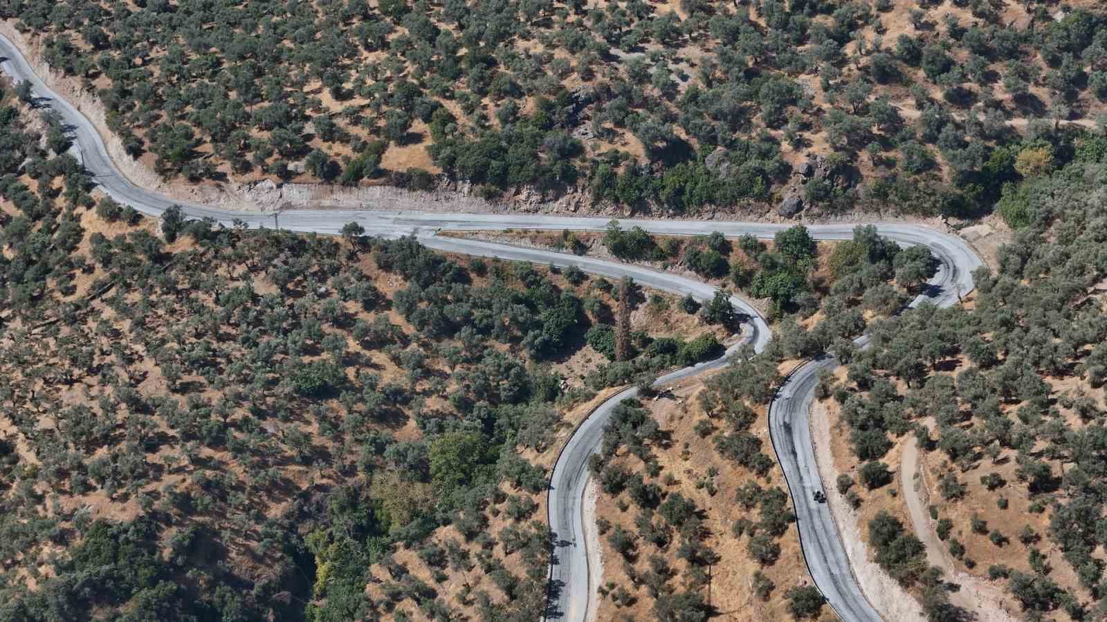 Sultanhisarlı muhtarlardan Başkan &Ccedil;er&ccedil;ioğlu&rsquo;na yol teşekk&uuml;r&uuml;
