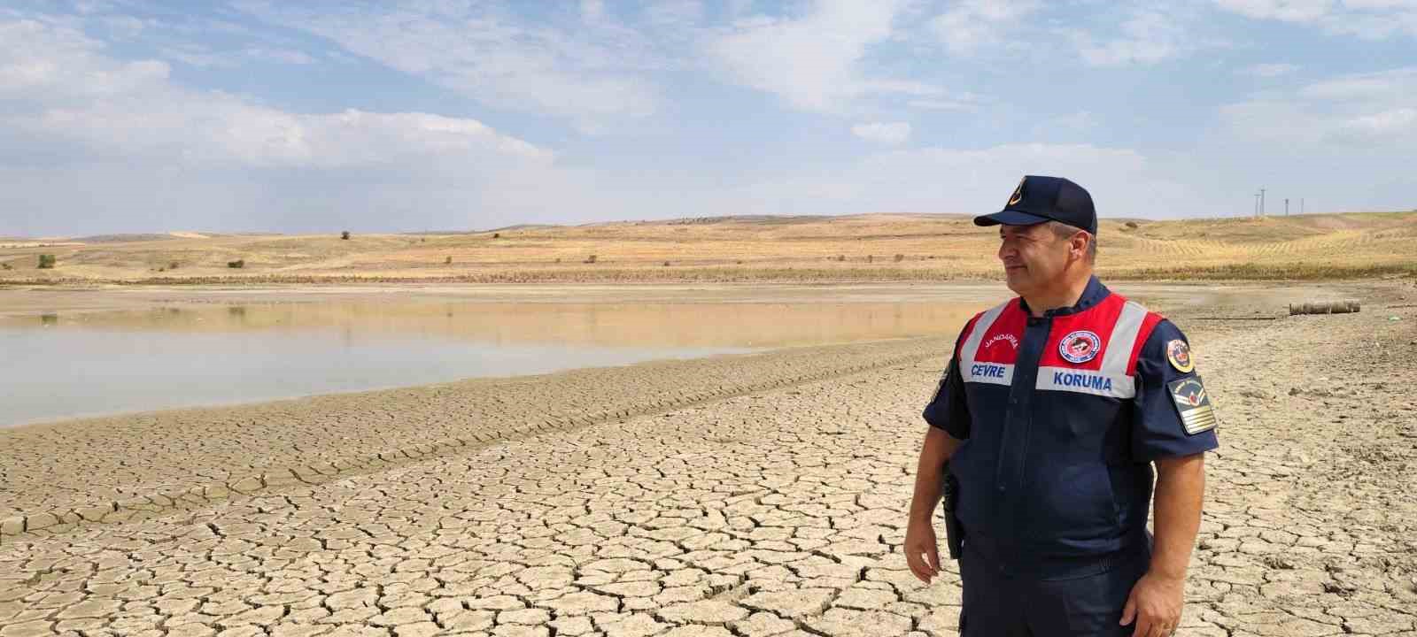 İğdeli Barajı kuraklık alarmı veriyor
