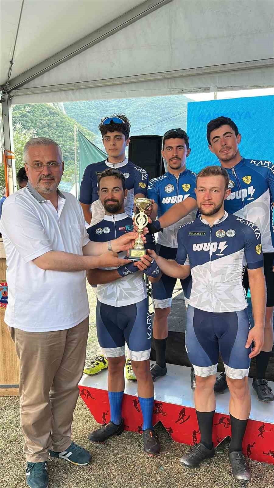 Muğlalı bisiklet&ccedil;ilerden gururlandıran başarı: T&uuml;rkiye 3.&rsquo;l&uuml;ğ&uuml; geldi
