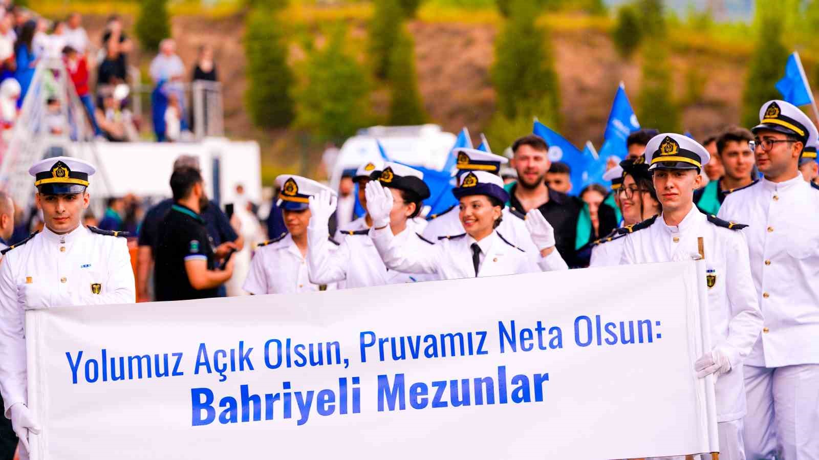 SUB&Uuml; mezunlarını uğurlayacak
