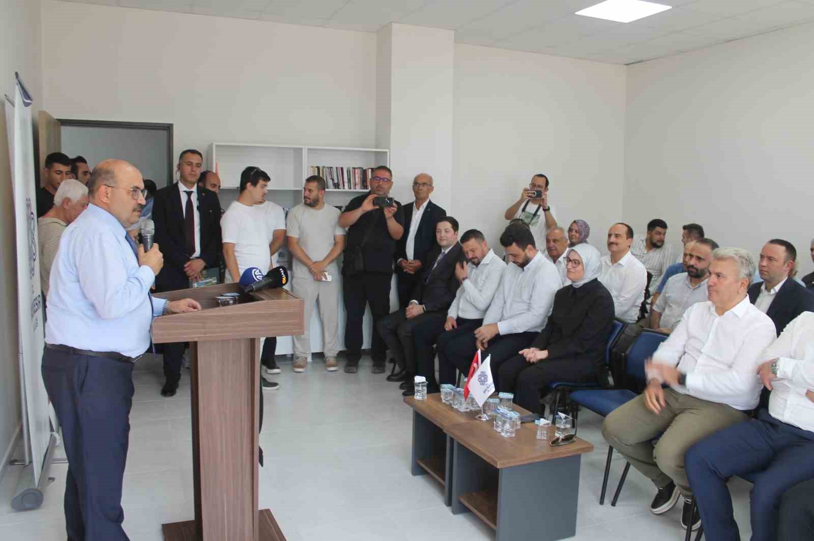 Manyas’ta yeni sağlık merkezi hizmete açıldı