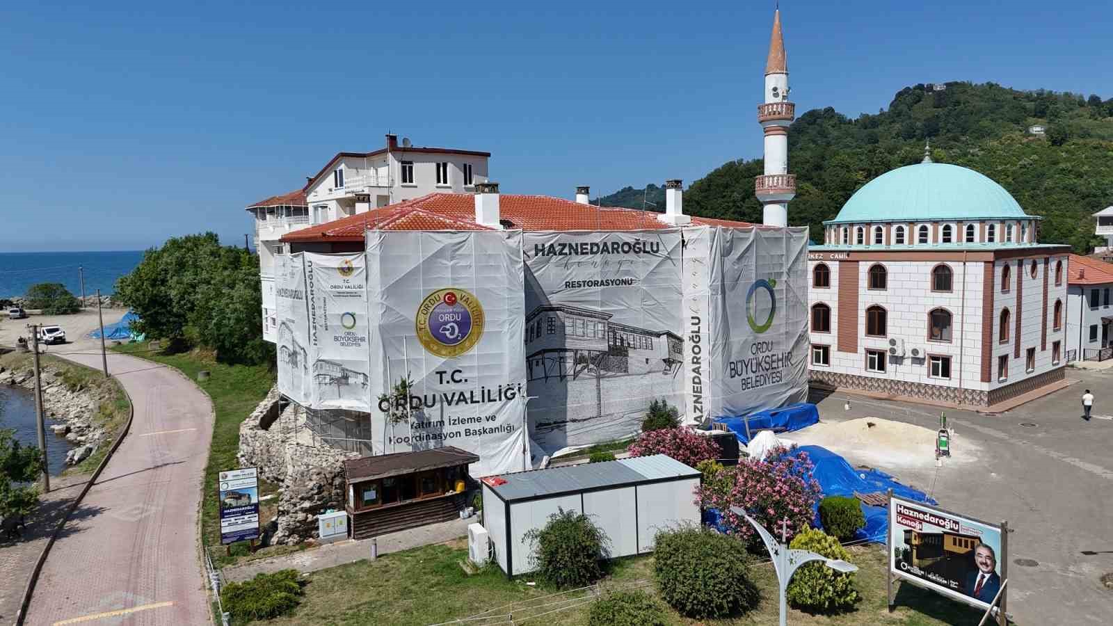 Haznedaroğlu Konağı&rsquo;nda restorasyon s&uuml;r&uuml;yor: K&uuml;lt&uuml;rel miras, kent m&uuml;zesiyle ta&ccedil;lanacak
